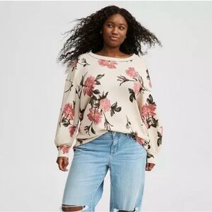 Oversized Long Sleeve Crew Tee .  Cream Floral Balloon-Sleeve